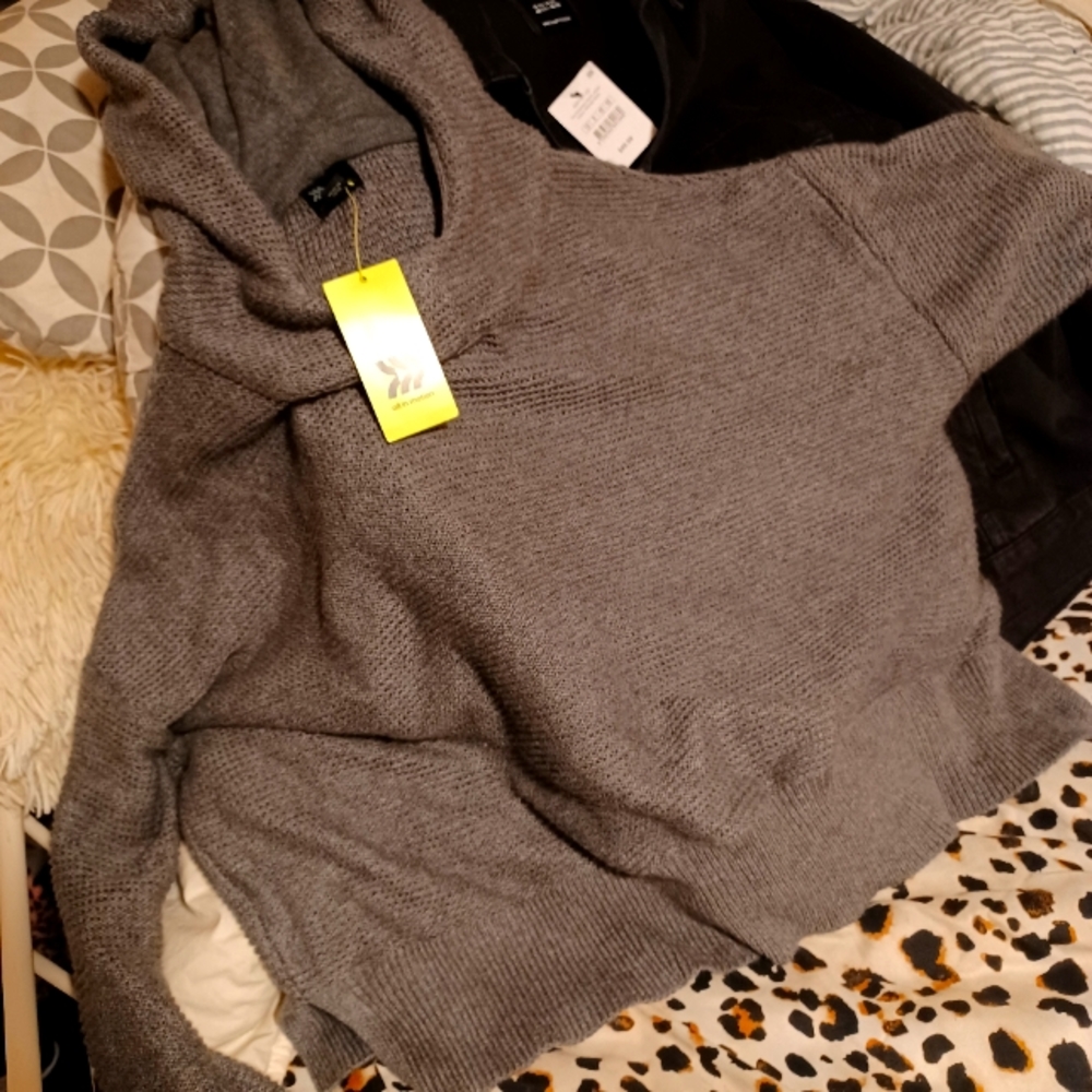 Gym cop sweater